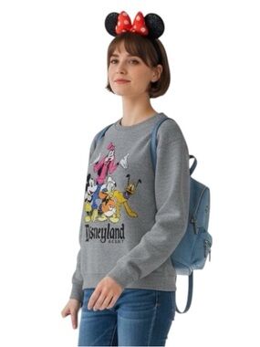 Vintage 07 Disneyland  Gray Crewneck Sweatshirt Mickey Mouse Donald Duck Goofy